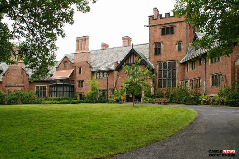 Stan Hywet Hall & Gardens: A Journey Through History, Beauty, and Inspiration