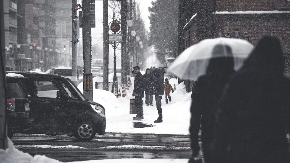 Northeast Ohio Braces for Major Snowstorm Amid Lake Effect Warnings